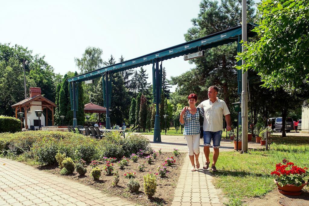 Hotel Nagyerdo Debrecen Exterior photo
